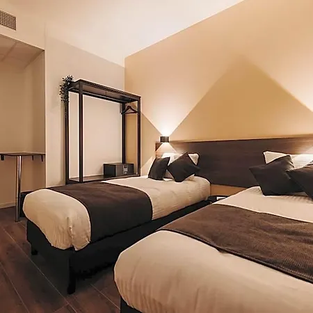 Hotelux Airport 호텔 4*